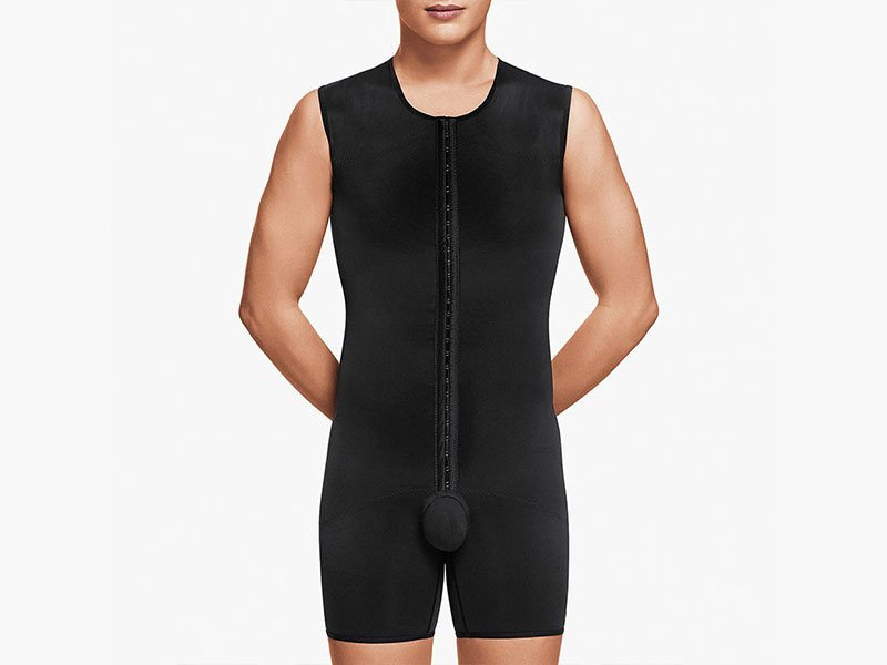 Męskie body z nogawkami przed kolana