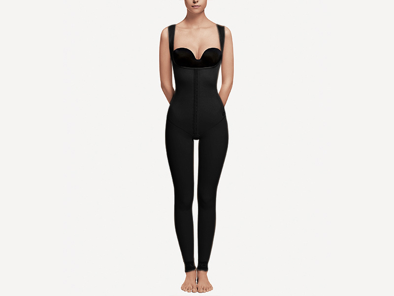 Spodenki do kostek ze wzmocnieniem na brzuch i plecy (czarny)